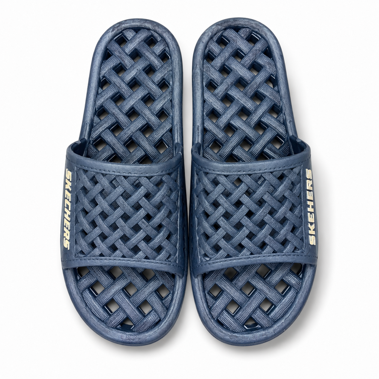 BreezeWeave Quick Dry Bath Slippers
