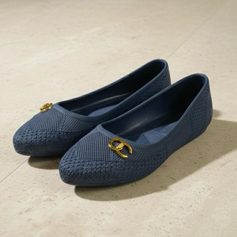 Stylish Soft Rubber Pumps for Girls