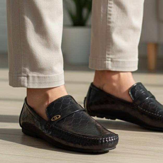 Best Nylon Shoes for Men