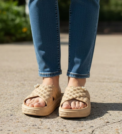 Soft Cushioned-Pearl Comfort Women's Slippers