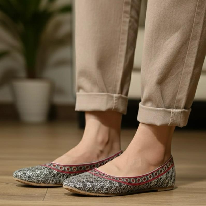 Stylish Soft Rubber Pumps for Girls