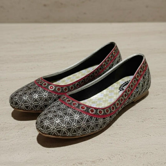 Stylish Soft Rubber Pumps for Girls