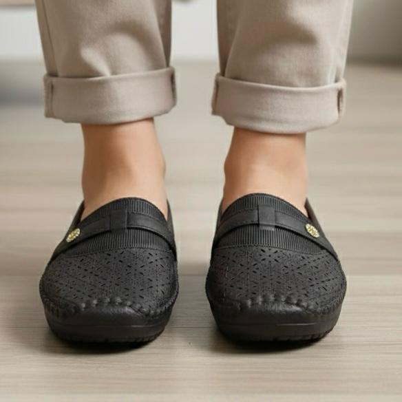 Stylish Soft Rubber Pumps for Girls